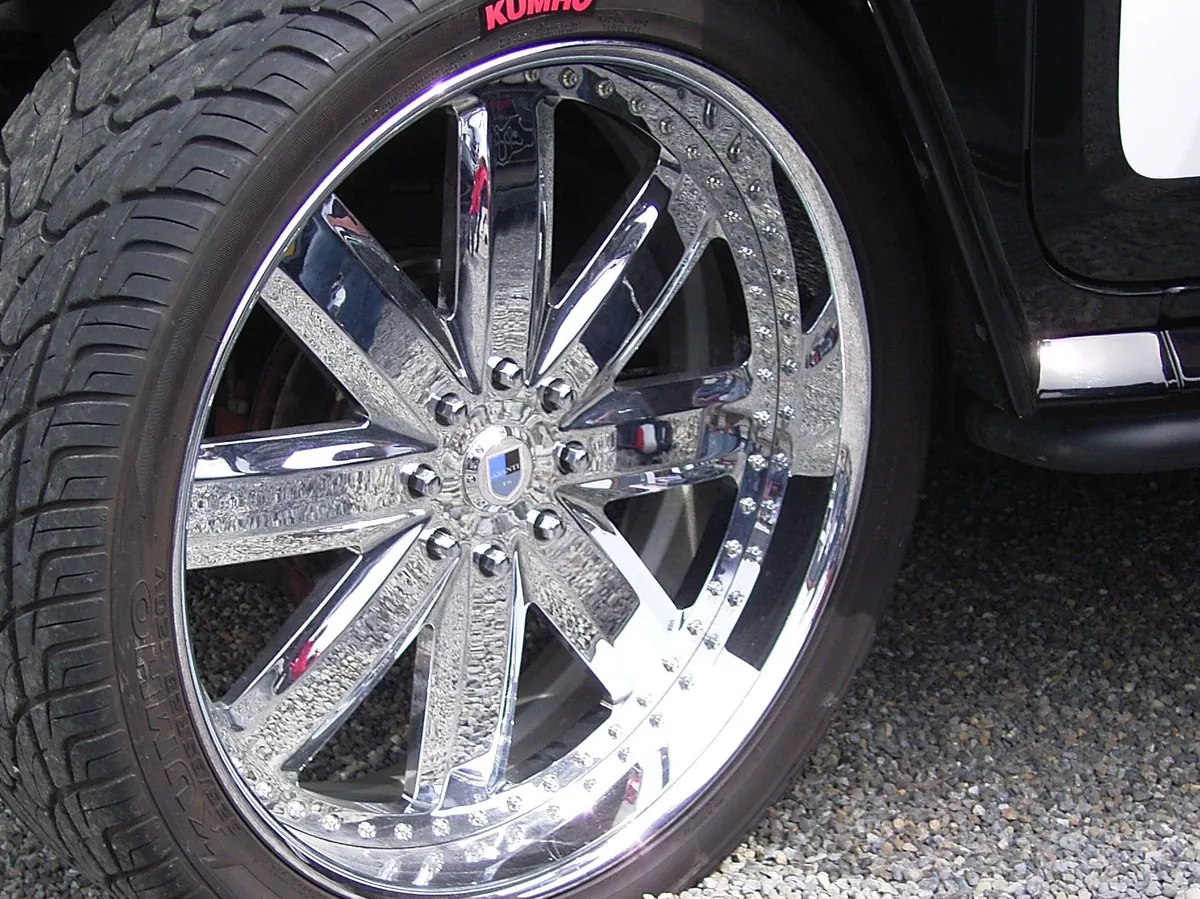 A large chromed wheel on a Hummer H2