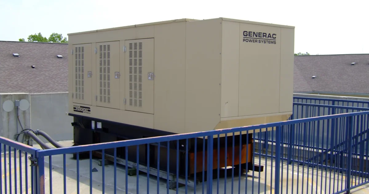 A large stationary Generac backup generator outside an apartment building in Columbus, Ohio.