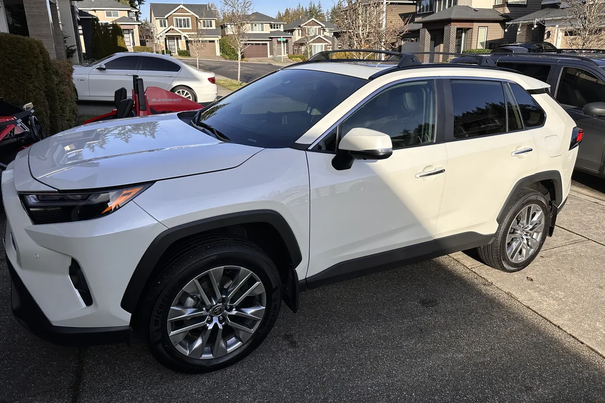 A white SUV with 20% ceramic tint on its windows
